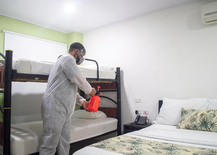 Hotel Marina Suites By Geh Suites